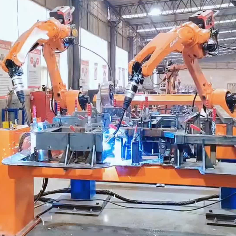 Automotive Manufacturing: Lubricant Solutions for Welding Robots and Stamping Equipment